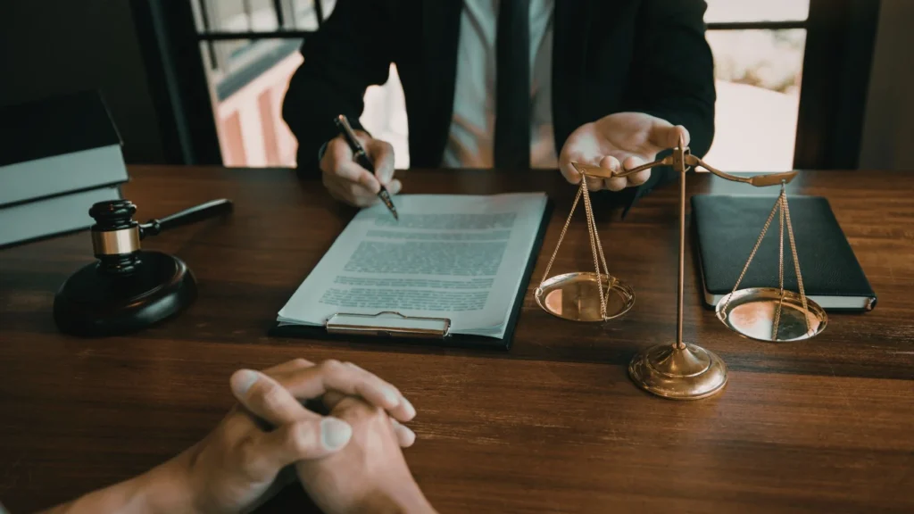 Cuenta con asesoría legal en Madrid profesional, protege tu empresa en la era digital